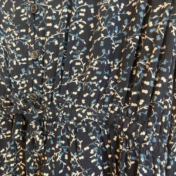 Pretty Floral Gap Dress - Picture 3 of 5